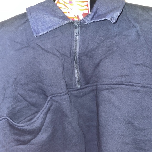 Navy Collared Pullover - Picture 6 of 7